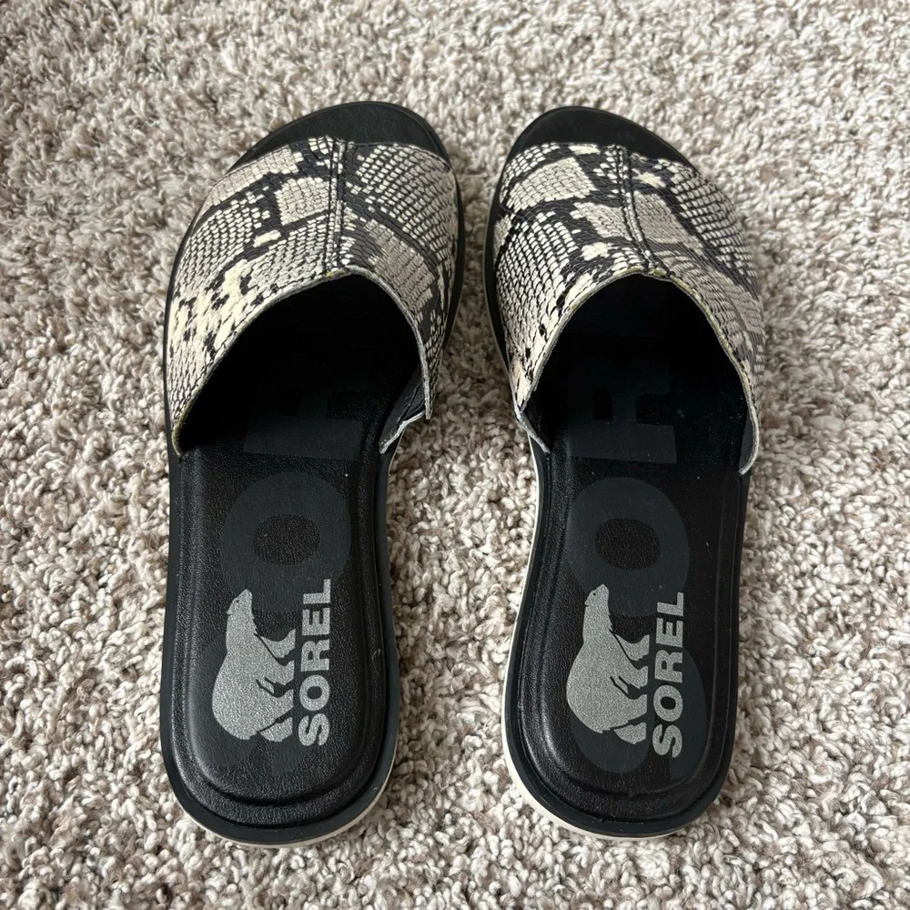 Sorel Women's Ella II Block Slide Black Snakeskin Print Sandals Size 6.5